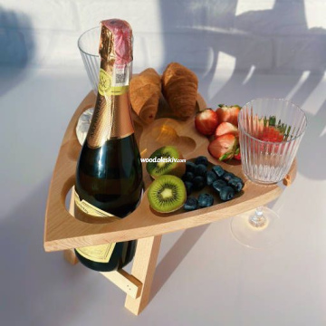 Винний столик у формі серця, буковий 6016