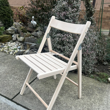 Буковий розкладний стілець 7001